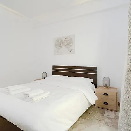 Filis Sunny 80sqm Apt In Viktoria *