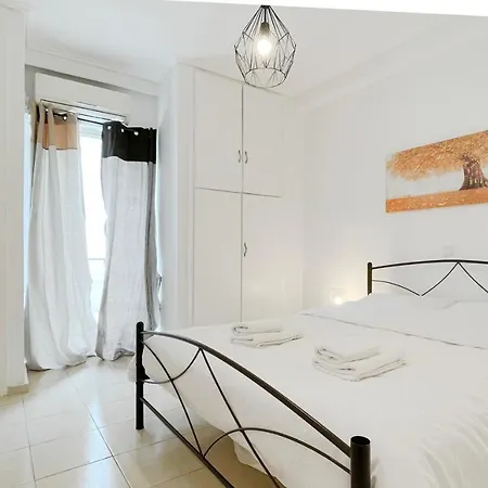Filis Sunny 80sqm Apt In Viktoria